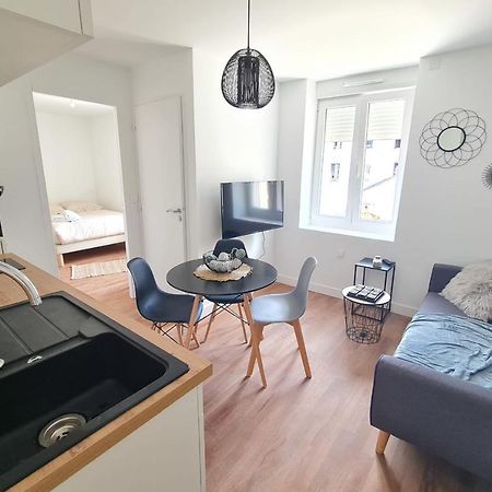 Ferienwohnung Le Poulorio 4 - T2 - Proche Gare By Locly Lorient Exterior foto